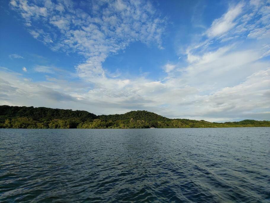 Magica Cabana En Medio Del Bosque En Isla Venado Villa Lepanto Exteriör bild